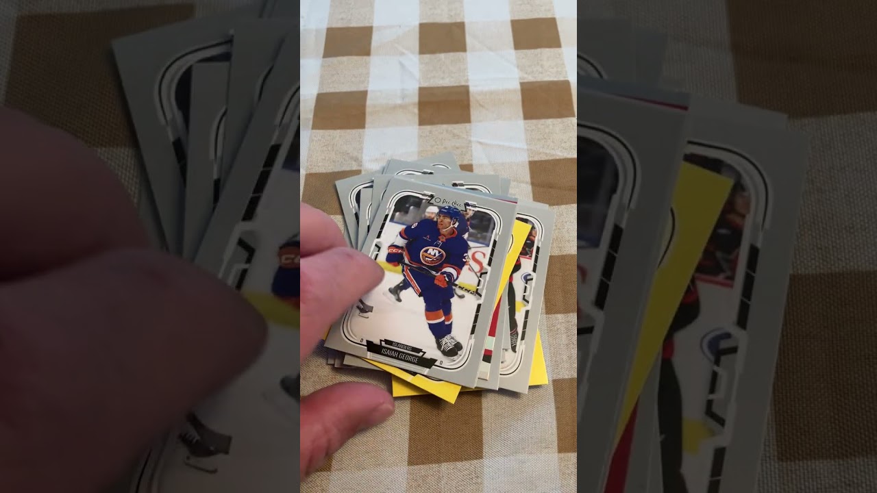 2025-26 O-Pee-Chee hockey blaster box