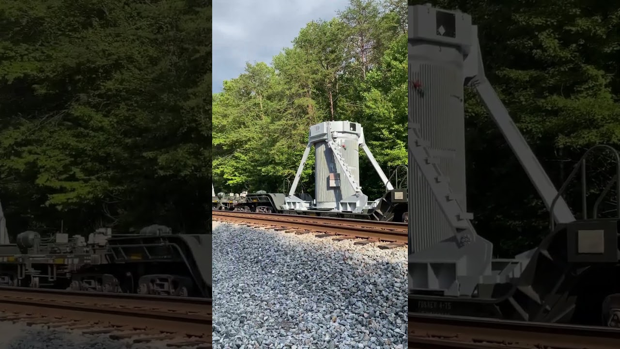 Nuclear dry cask storage - on Depressed Center￼ car