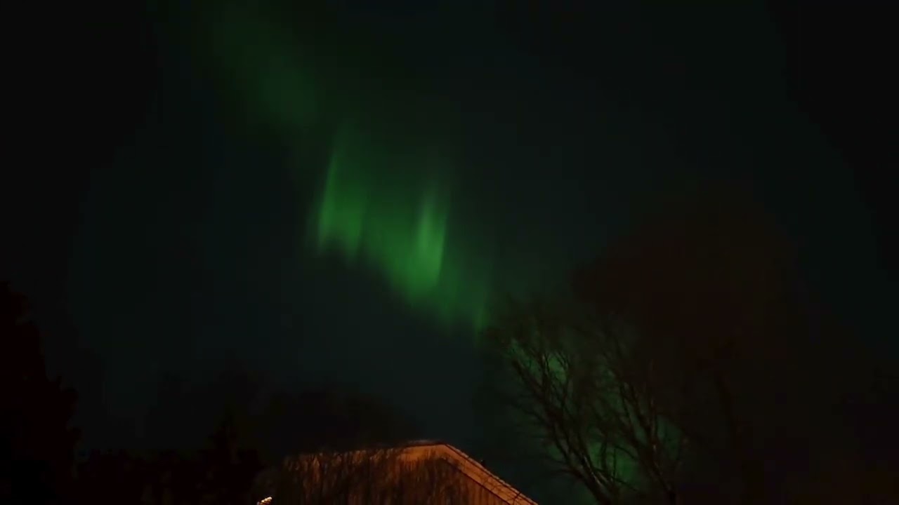 💚 #auroraborealis #norway #aurora #northernlights #magic 