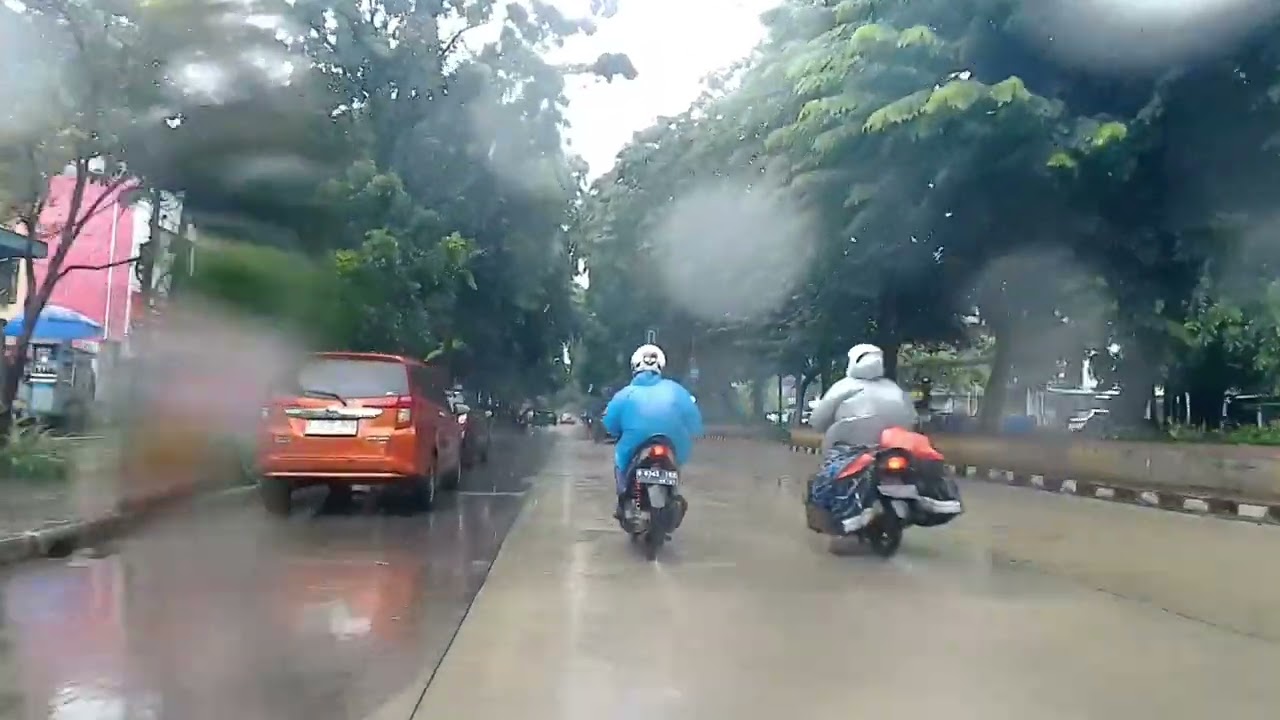 Vlog pagi ini bujan nya deras  sekali brica AE3X