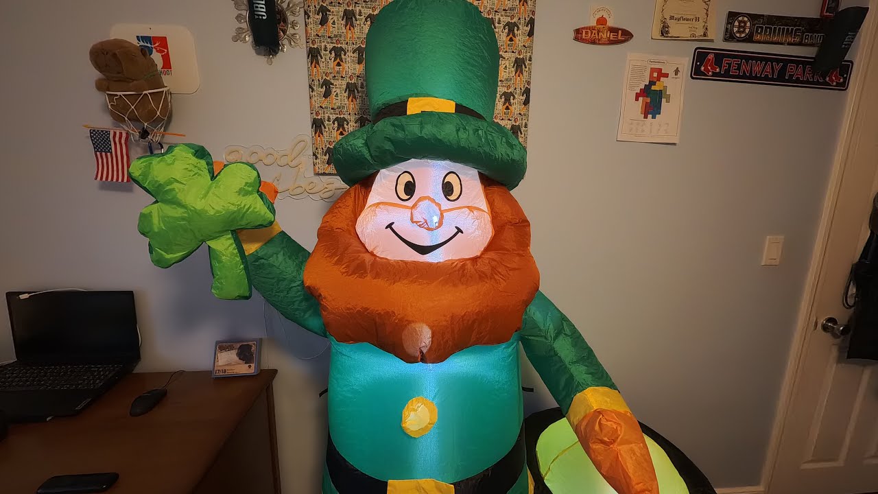 6ft leprechaun with pot of gold inflatable review.