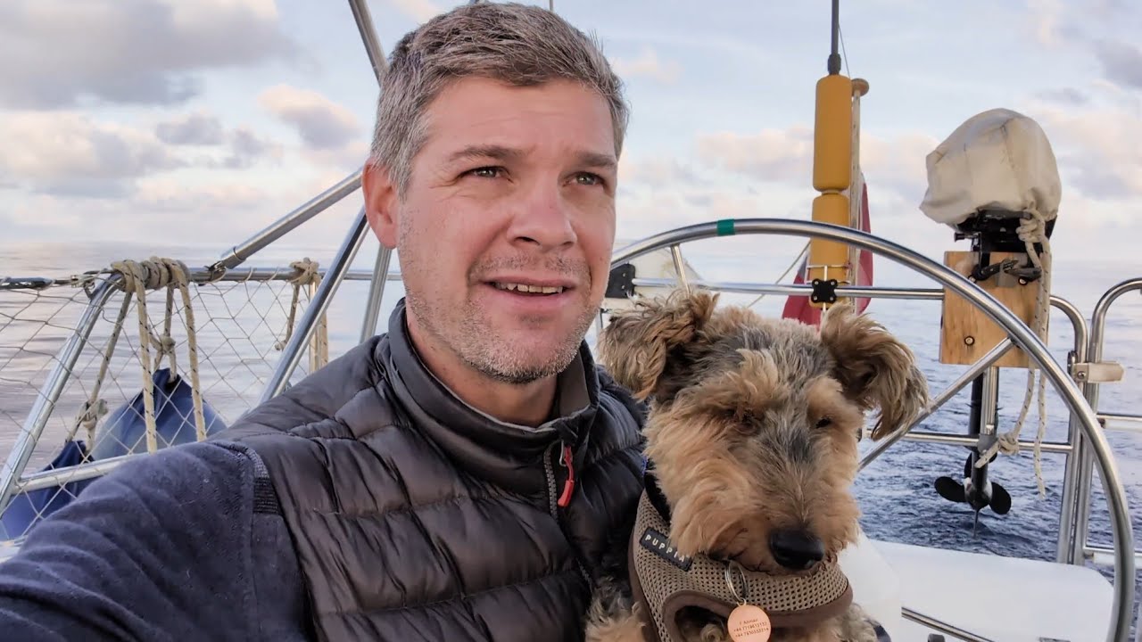 Sailing overnight to SICILY part 2. ⛵ Exploring Trapani before the voyage continues. 