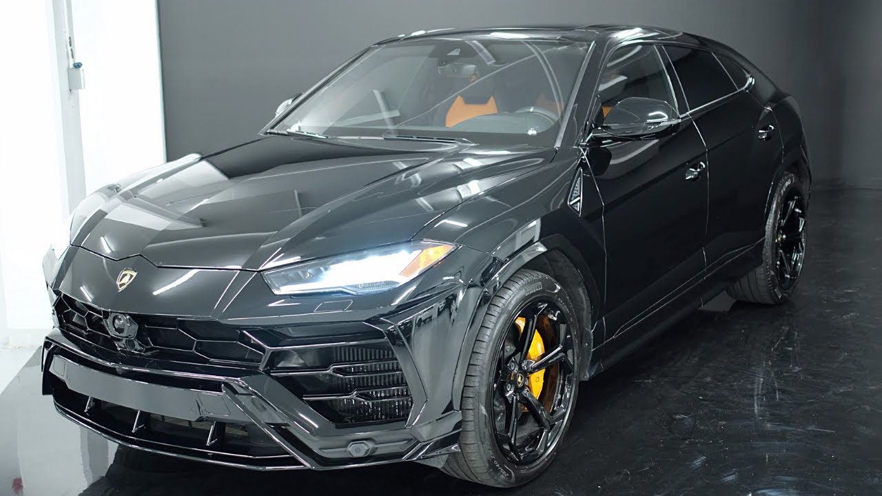 2020 Lamborghini Urus - Sound Exterior & Interior Walkaround 4K