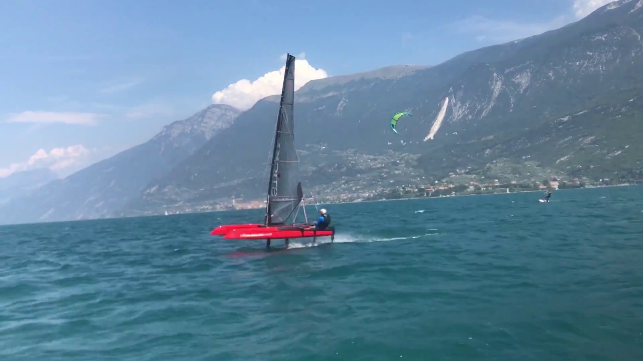 Foilkite vs. Ifly 15 on Lake Garda
