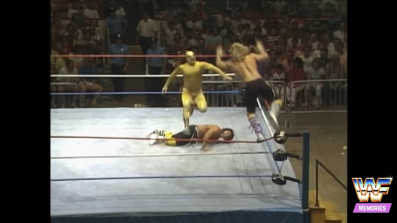 The Rockers vs The Conquistadors (1988 WWF Classic!)
