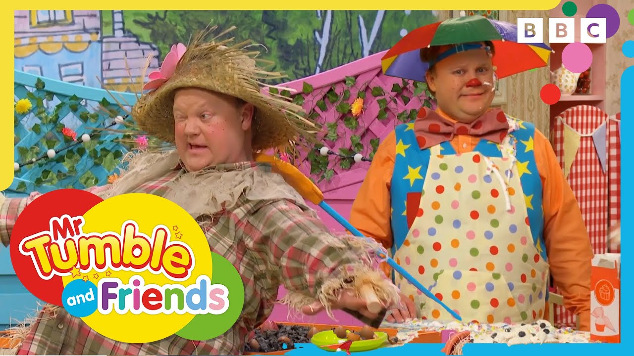 Silly Tumble Fashion Moments! | Mr Tumble and Friends