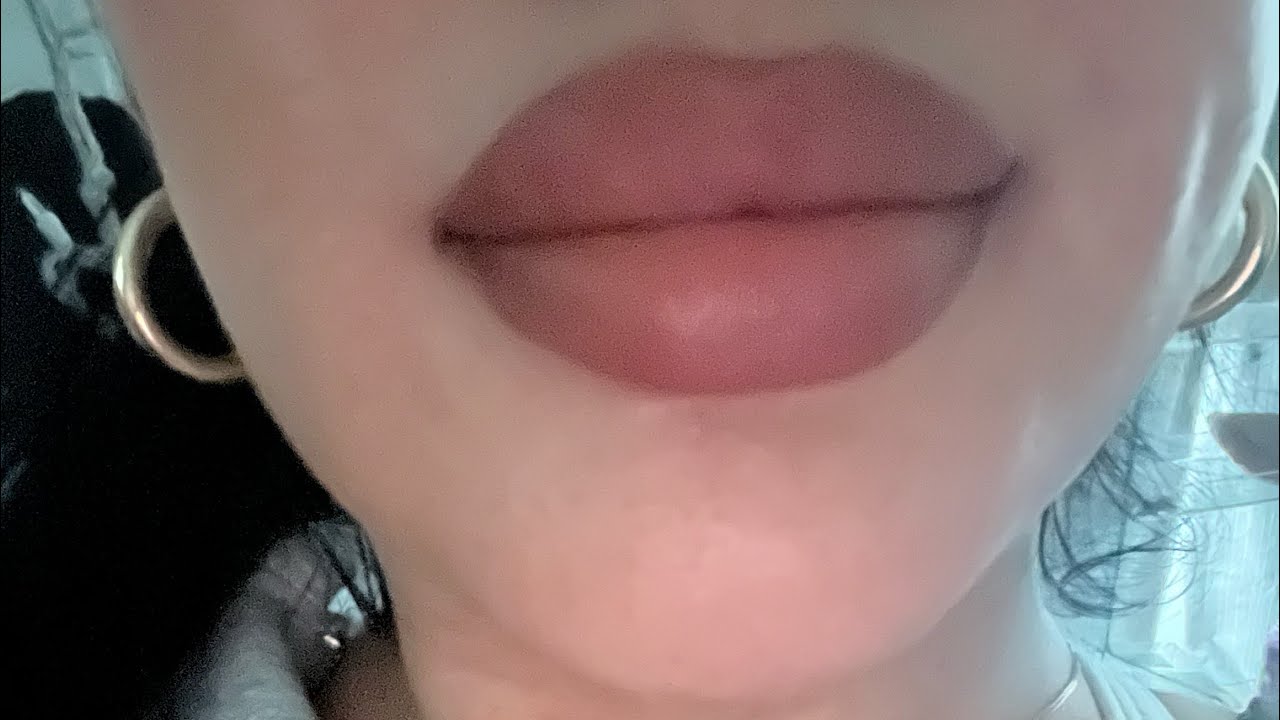 ASMR inaudible whispering 🤍 very short bc it got cut 💔