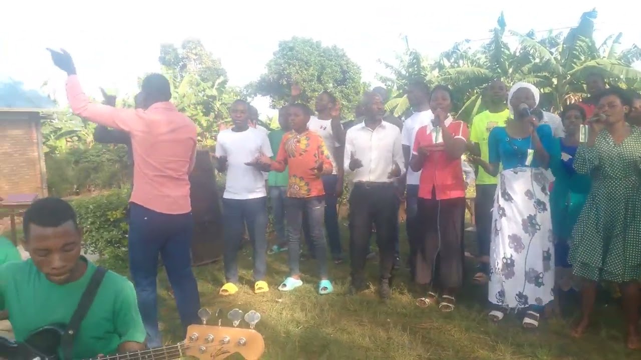 Uherereye cyera by chorale Changria