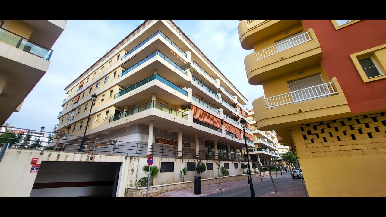 C1505L Piso a la venta en Sabinillas, en la mejor zona, con las mejores calidades y bien construido.