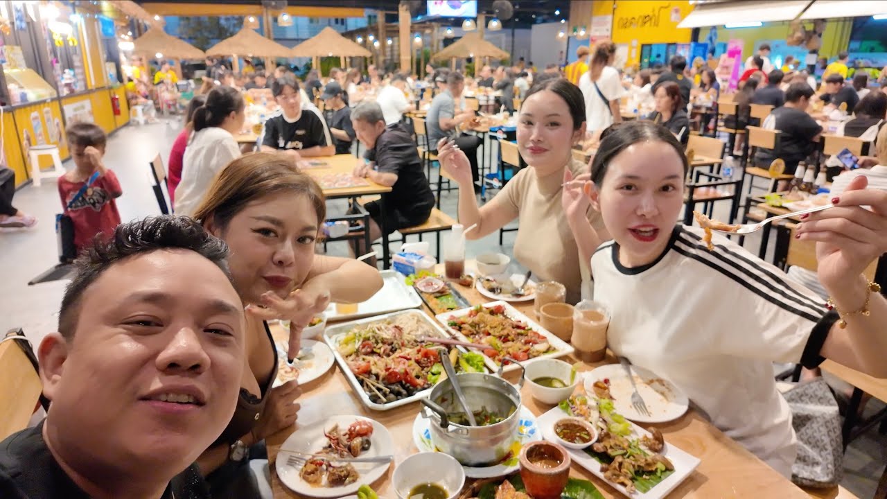 Ladyboy Spicy Thai Food Mukbang