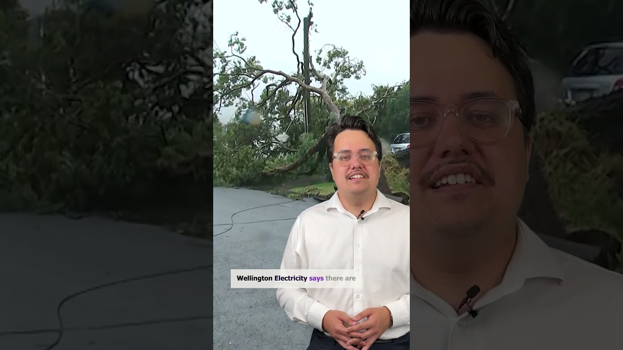 Five States of Emergency and thousands without power as storm hits NZ | Stuff.co.nz