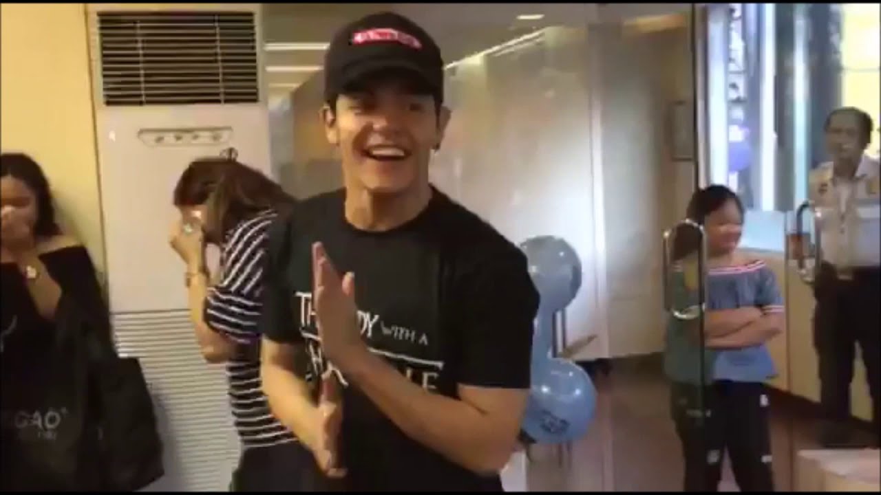 JULIAN TRONO, NASURPRESA NG MGA FANS | JULIAN'S PRE-BIRTHDAY CELEBRATION