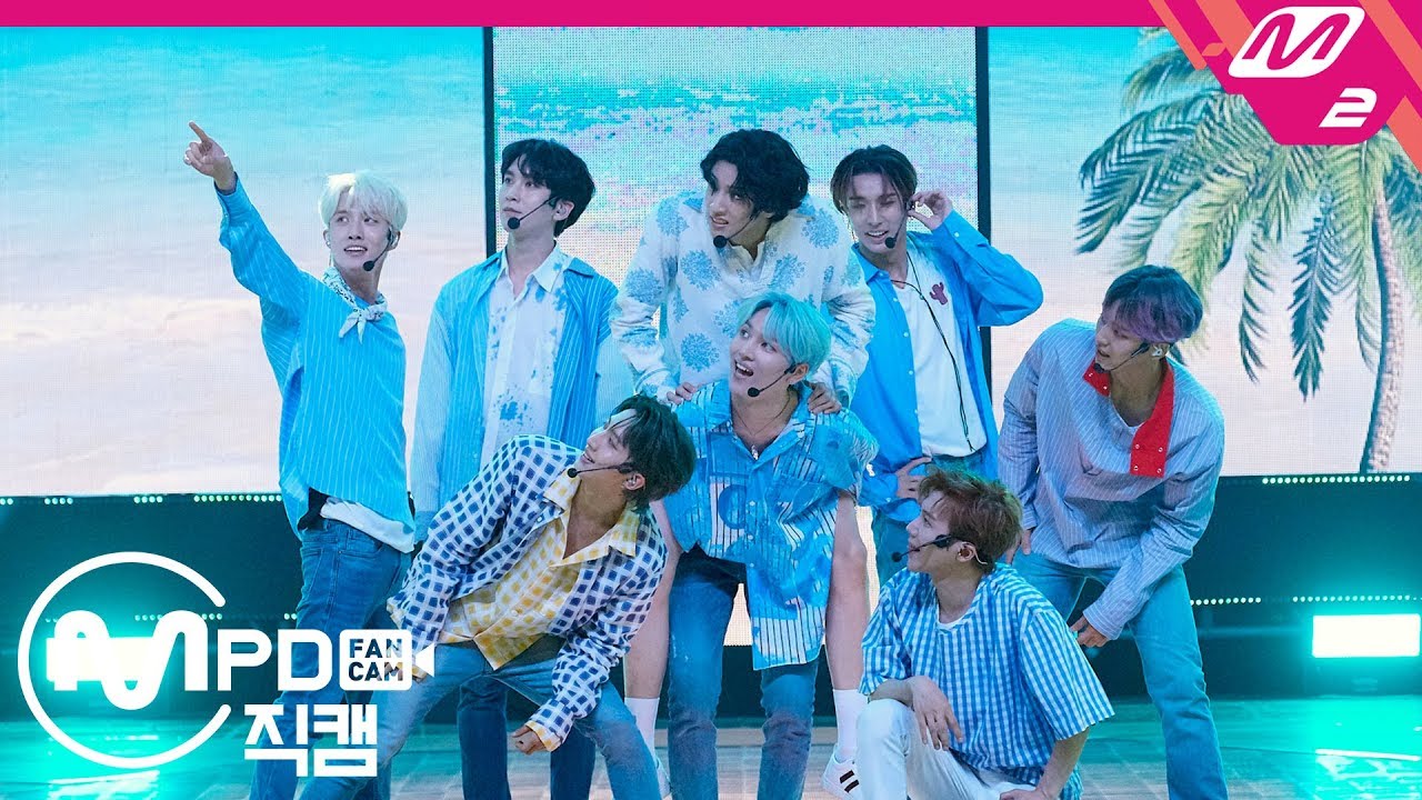 [MPD직캠] 펜타곤 직캠 4K '판타지스틱(Fantasystic)’ (PENTAGON FanCam) | Premiere Showcase
