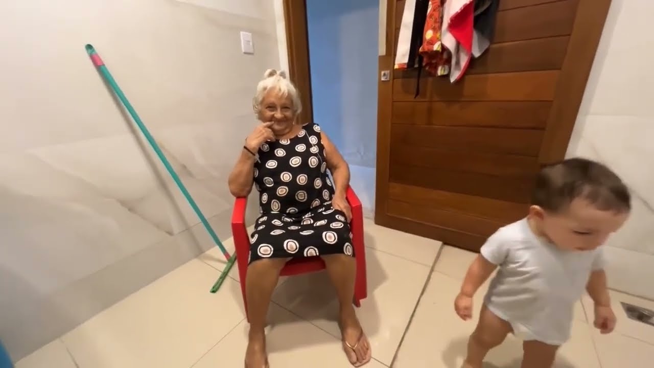 ESTÃO APLICANDO GOLPE USANDO O NOME DE MAINHA + TU VEIO ENTUPIR O MEU BANHEIRO? 😡