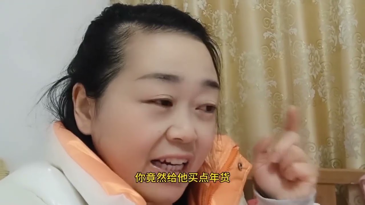阿杜现在防他老妈，像防贼一样！毫不客气！阿杜是白眼狼吗？
