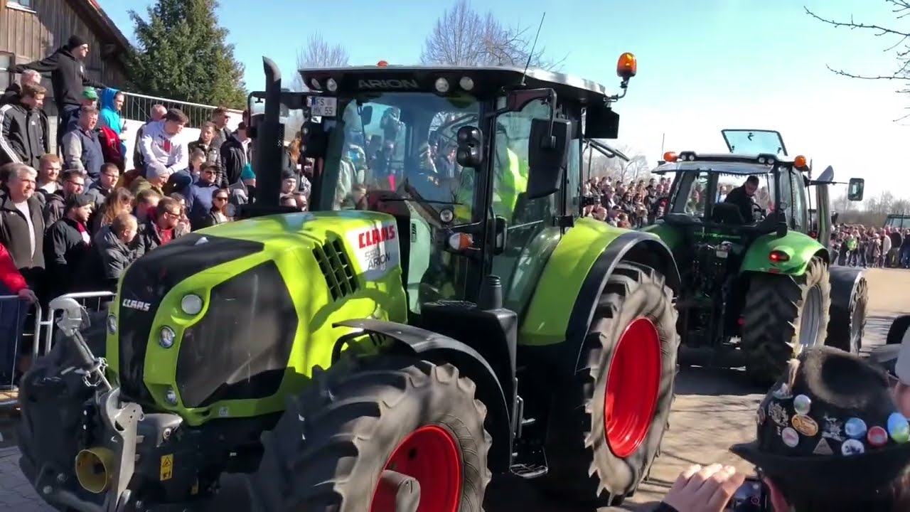14. Winterbulldogtreffen mit Bulldogziang am Hausler-Hof in Hallbergmoos - Tractor Show