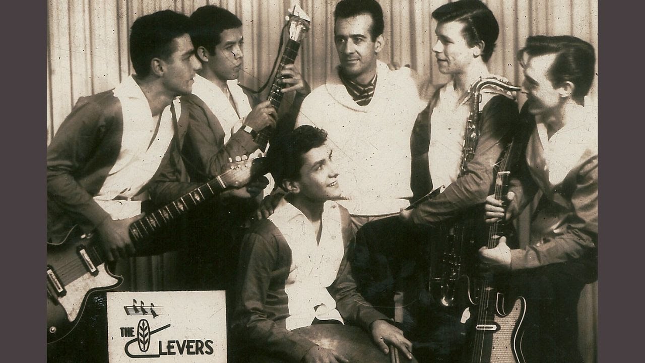THE CLEVERS = EL RELIC&Aacute;RIO   1963