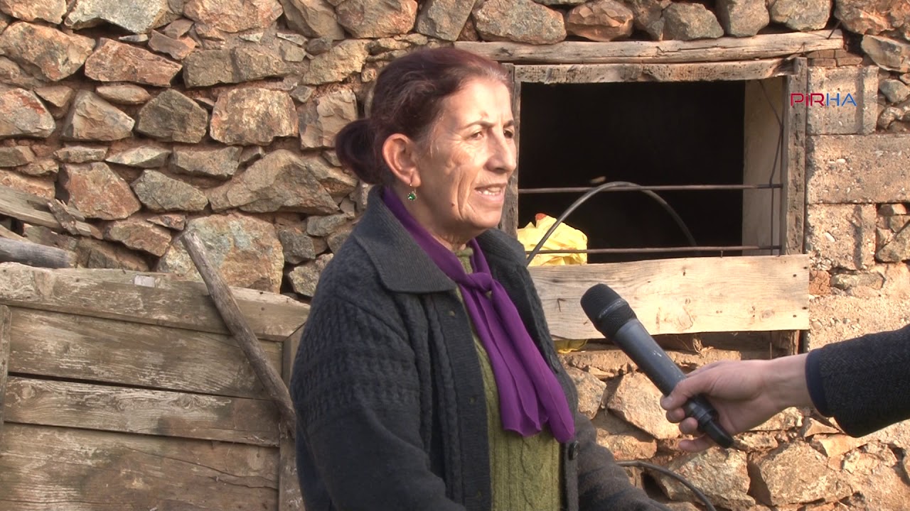 Terolar’ın mor fularlı kadını: Erkeklerin arkasına sığınmayın
