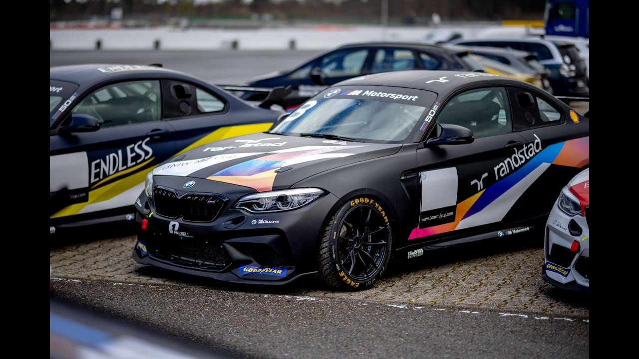 iRacing BMW M2