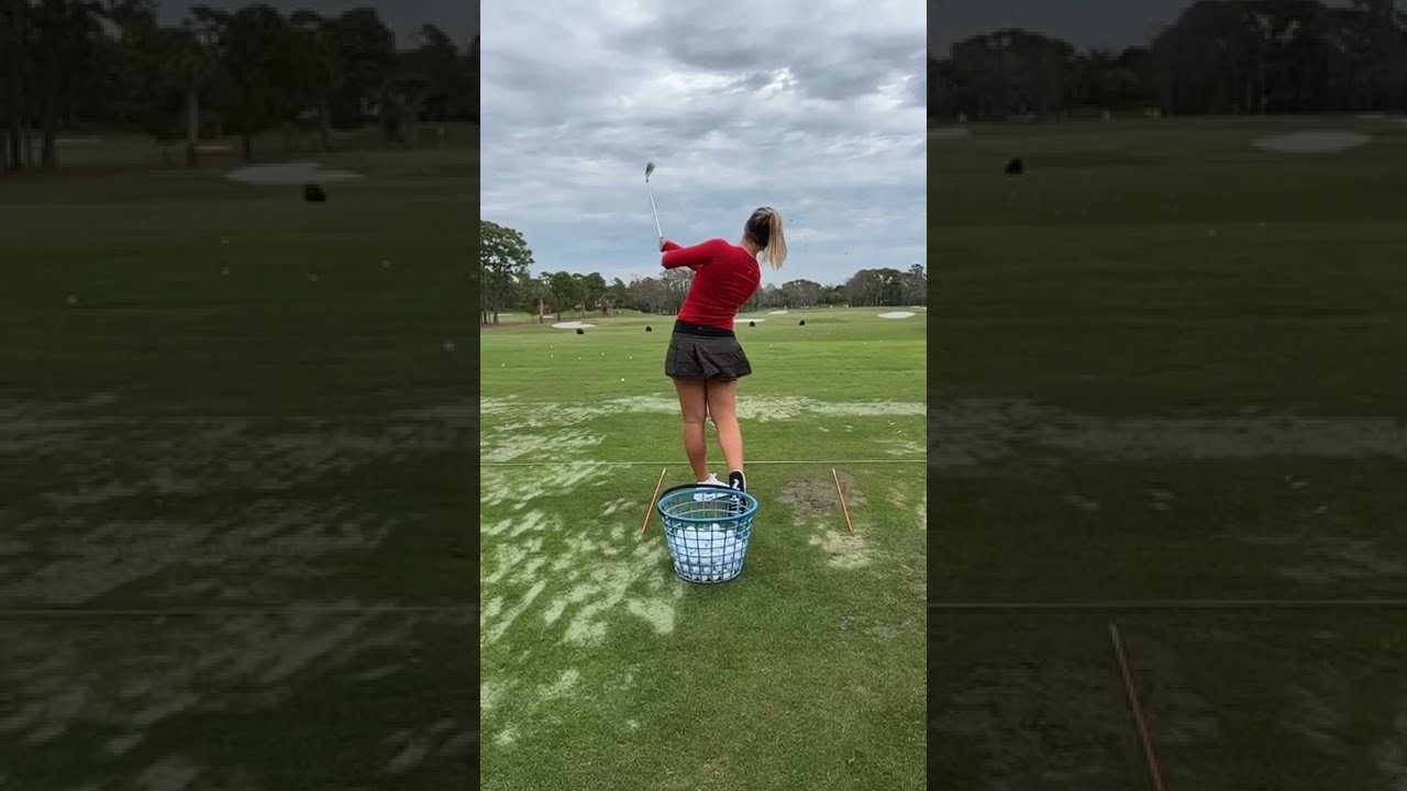 super hot 🔥 girls playing golf ⛳ 🤩