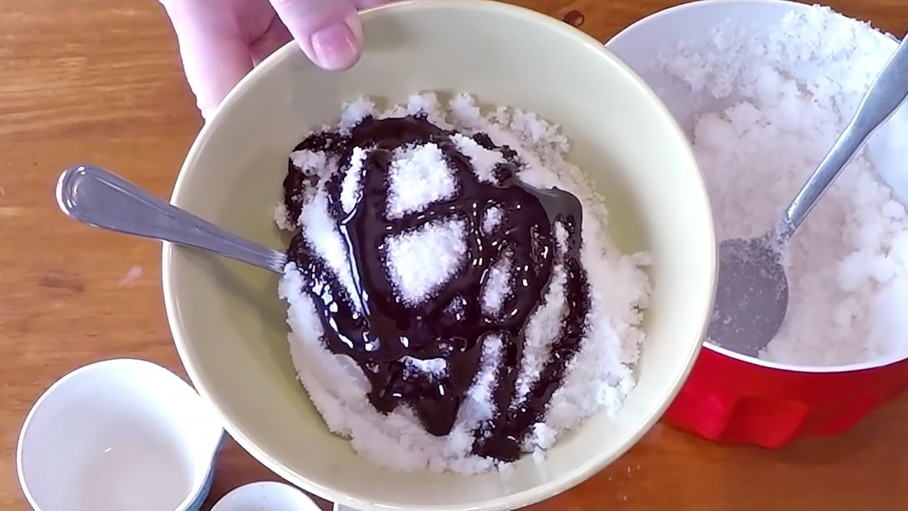 Here's How To Make Snow Ice Cream With Just 3 Ingredients!