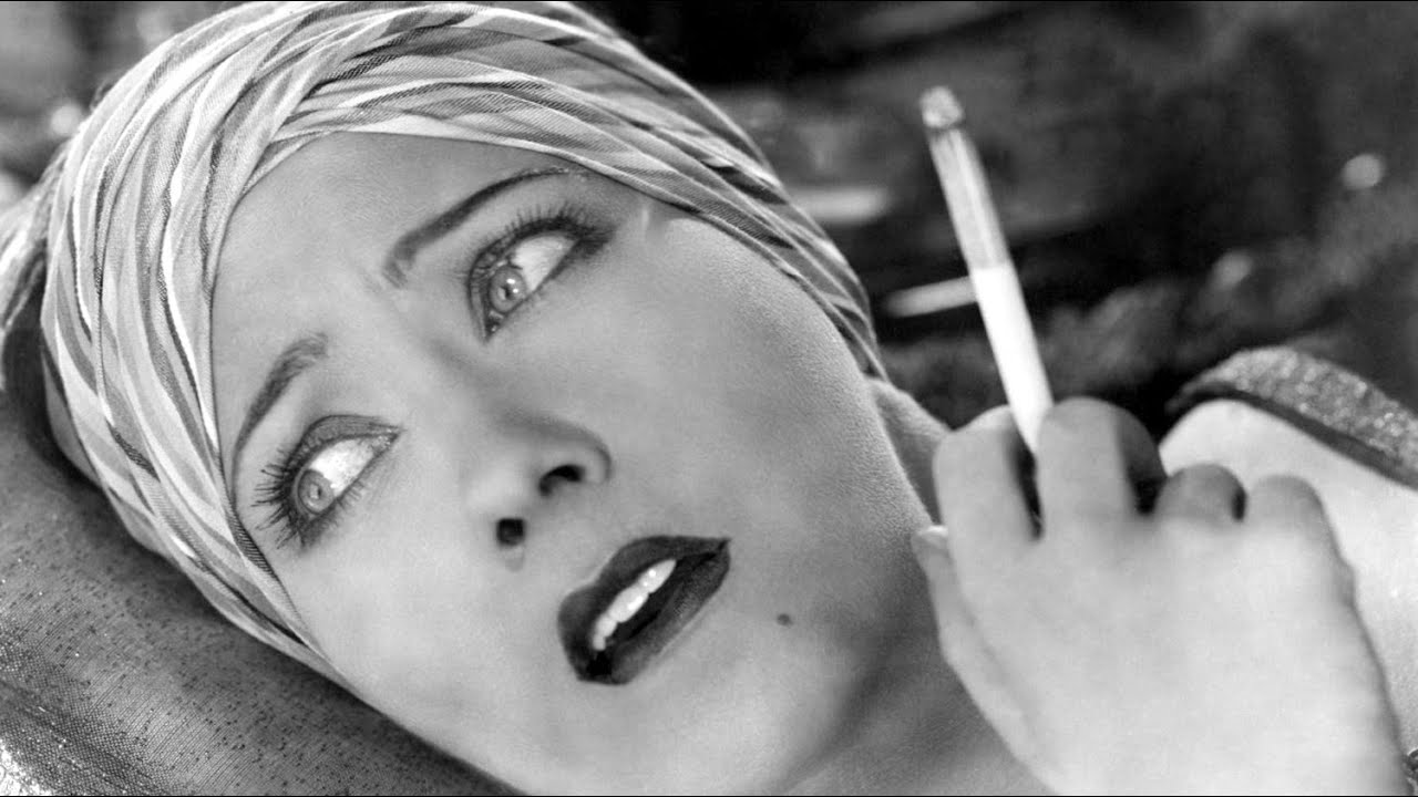 How did Gloria Swanson Spend Over $8 million in the 20s alone?
