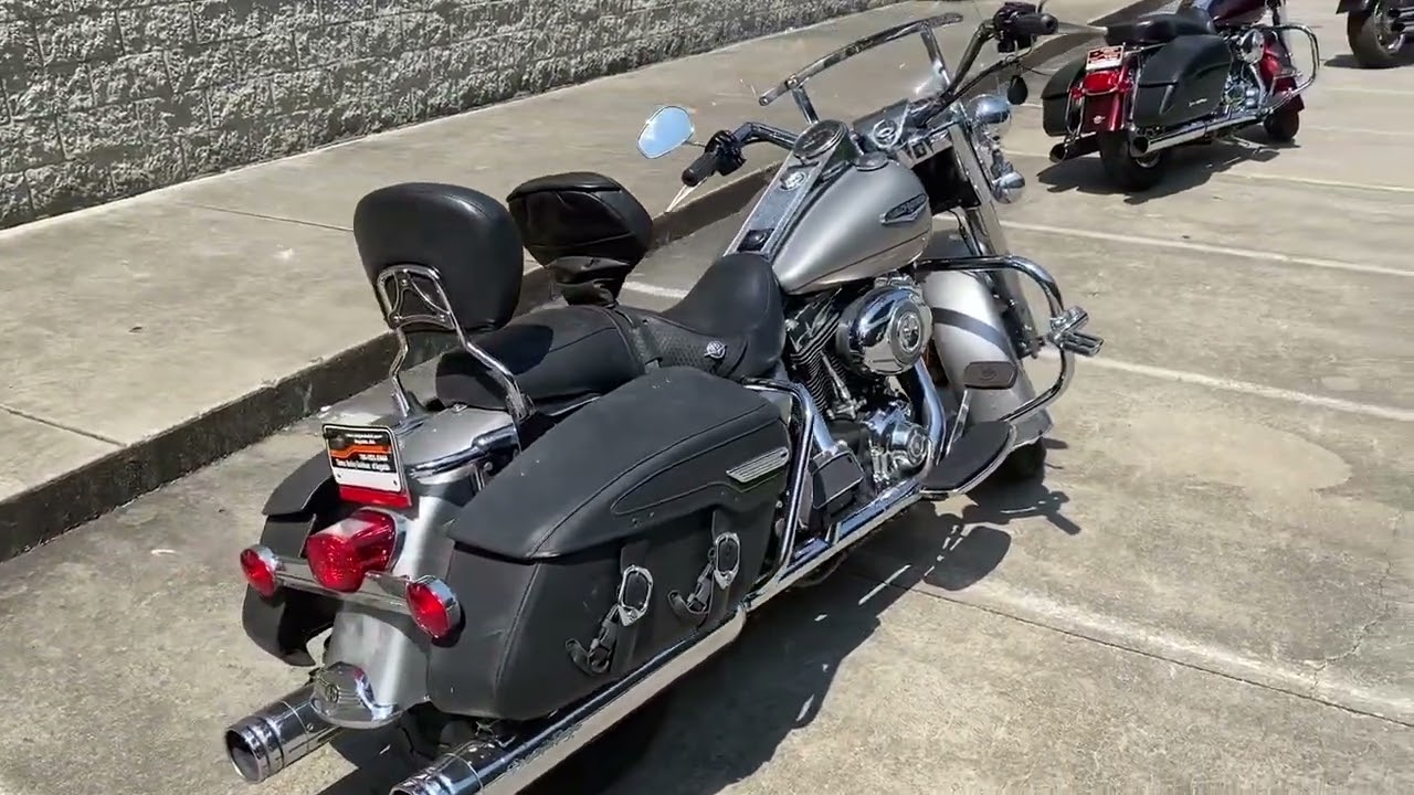 2007 Harley-Davidson&reg; FLHRC - Road King&reg; Classic