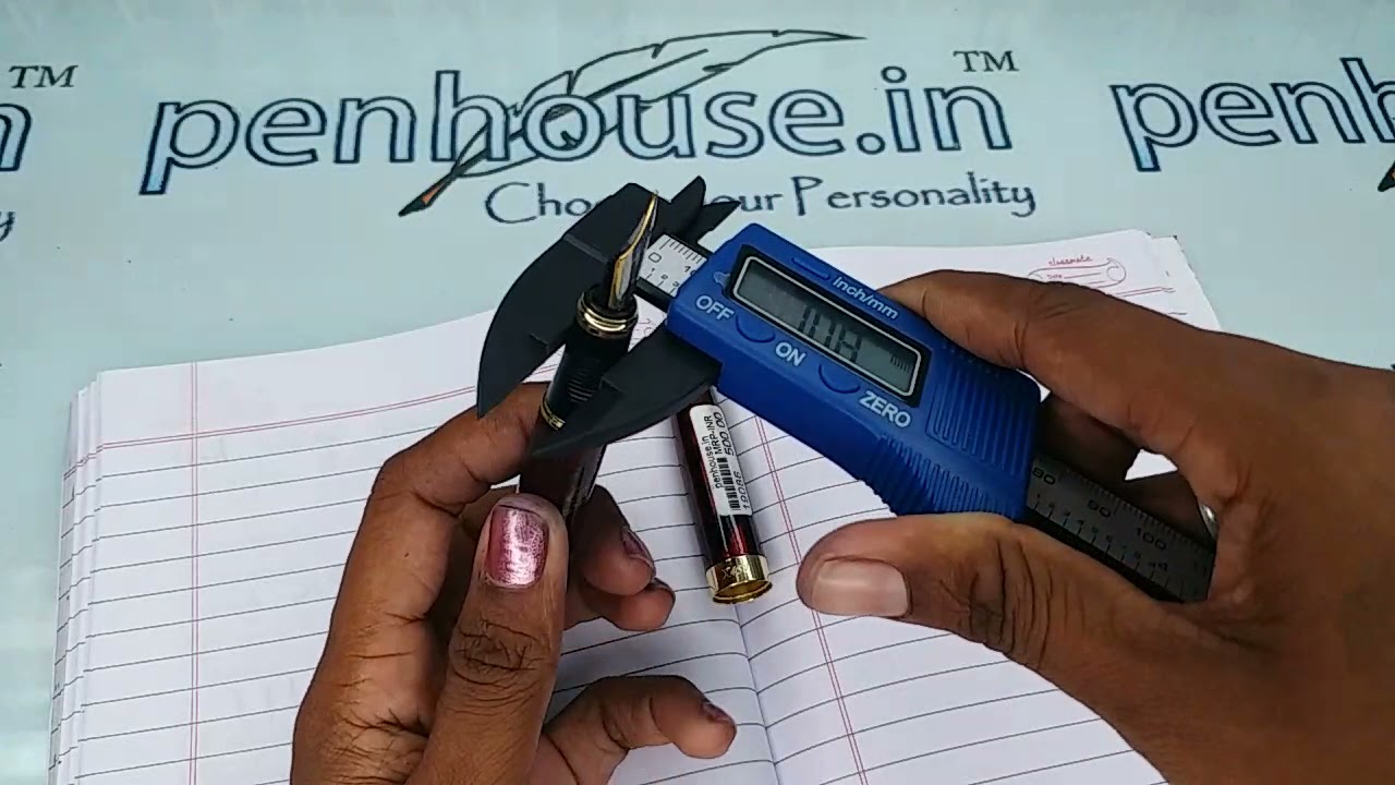 Jinhao X450 - Red Color Laquer Body with Gold Chatter finish Converter type Fountain Pen Model 19086