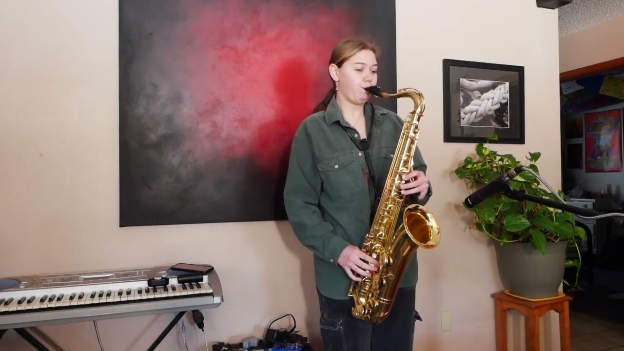 Blue Bossa - Kenny Dorham (Tenor Saxophone Cover)