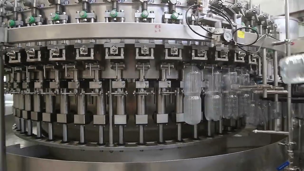 Carbonated drink filling machie