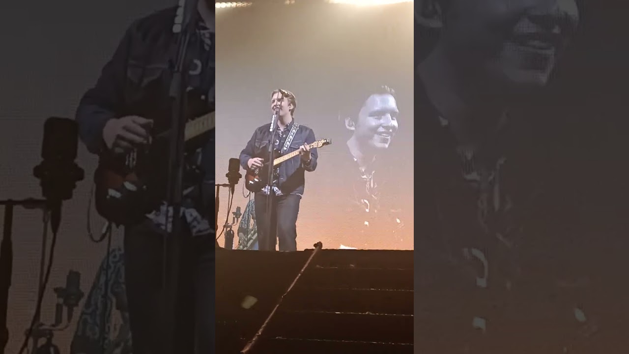 George Ezra Latitude 2023 - Budapest live