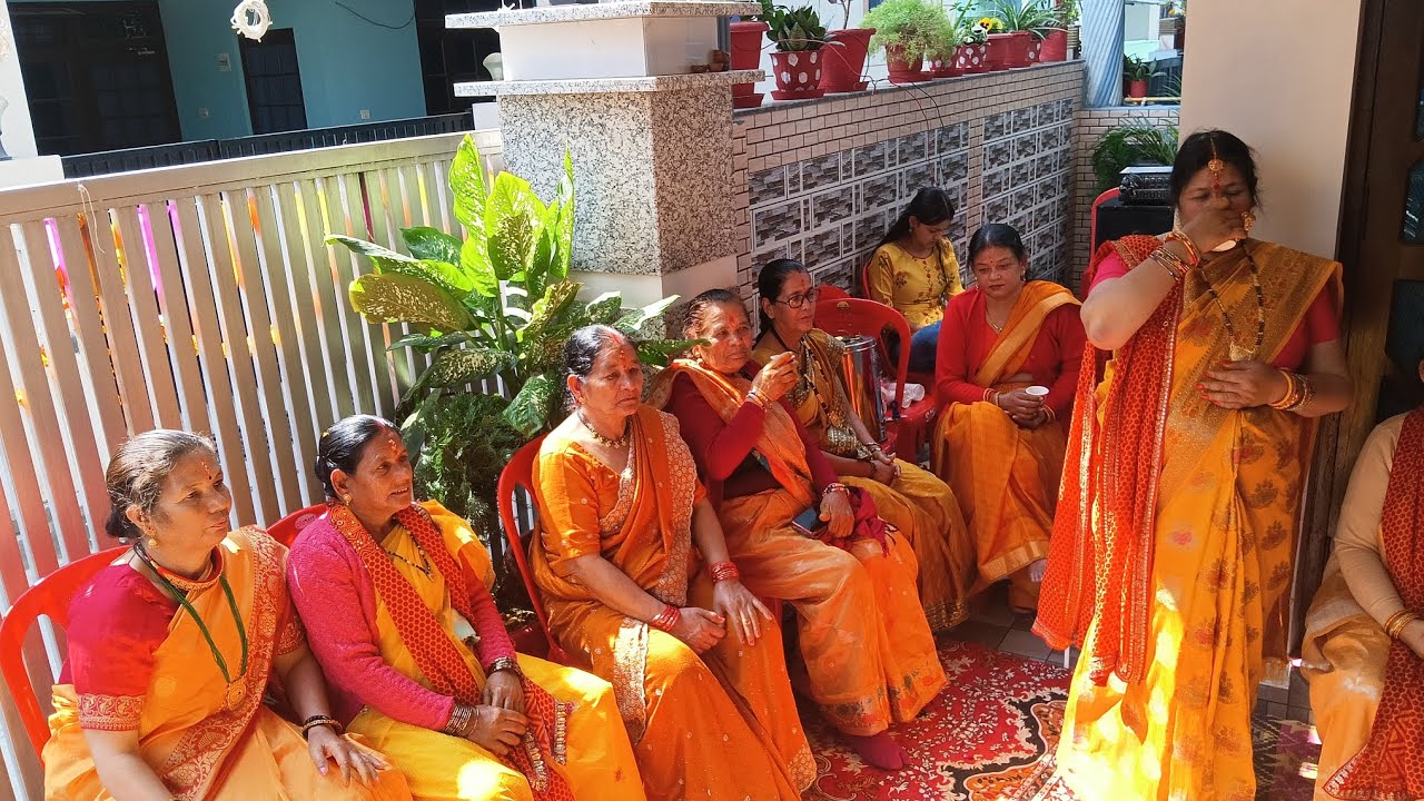 कालाढूंगी में था महिला संगीत#taehyung #ernährung #emotion #voice #viral 