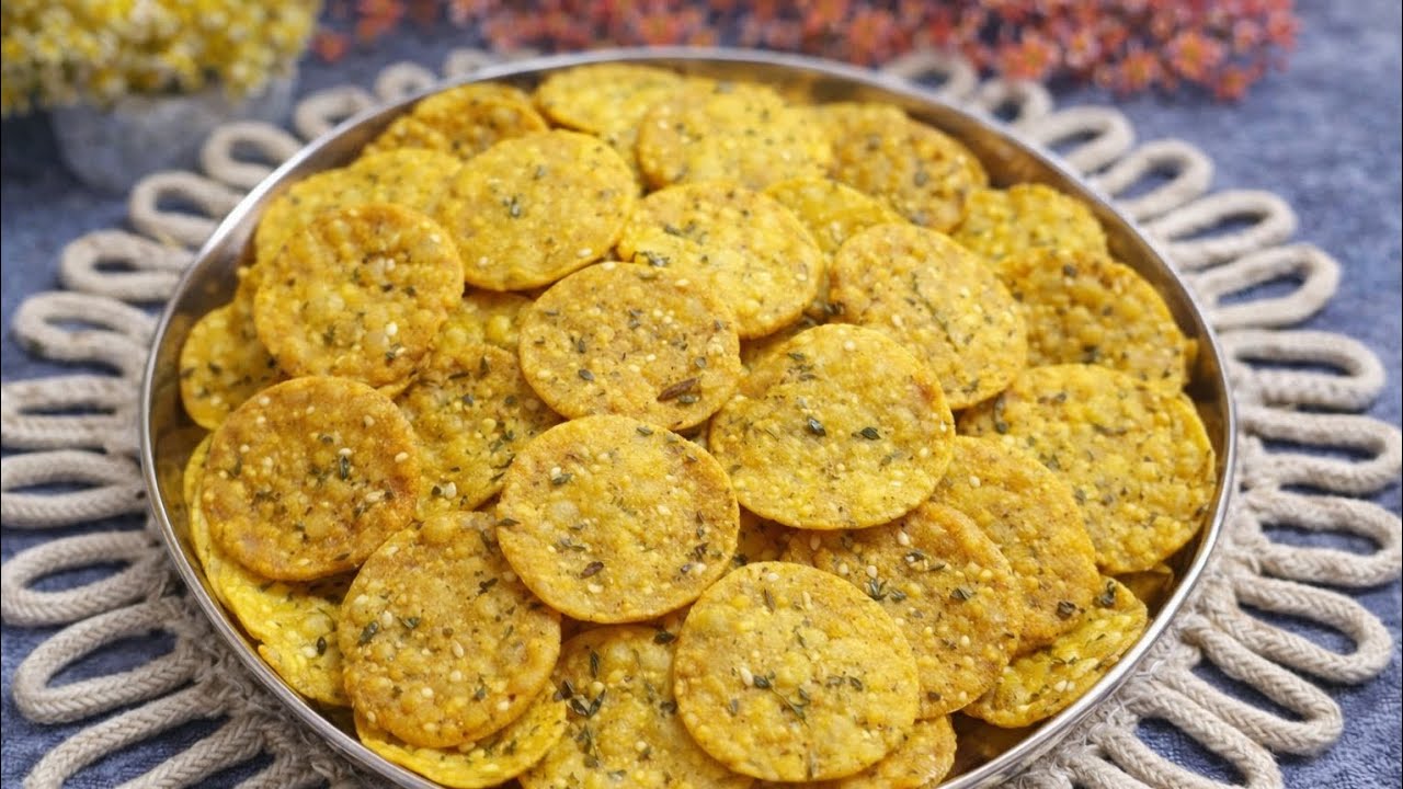 Sirf 10 Minute me Kurkuri Kothmir Papdi 😍 | Perfect Evening Snack