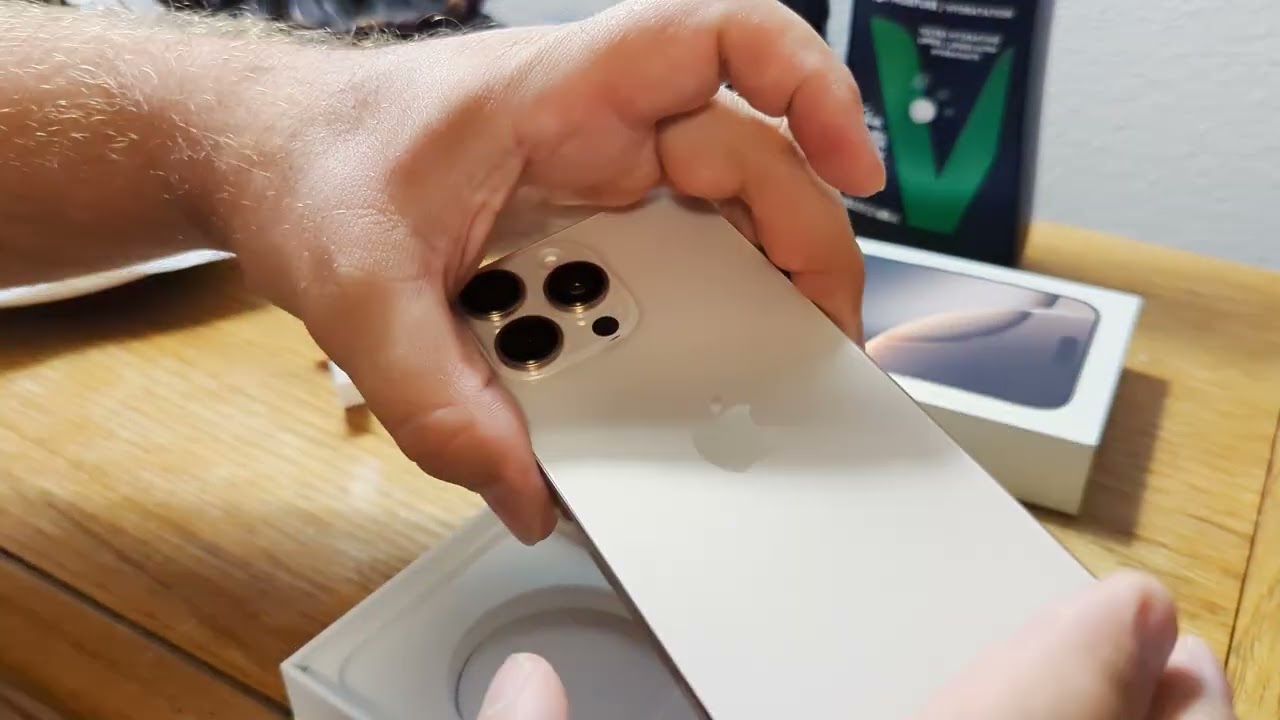 Iphone16 Pro Max Unpacking