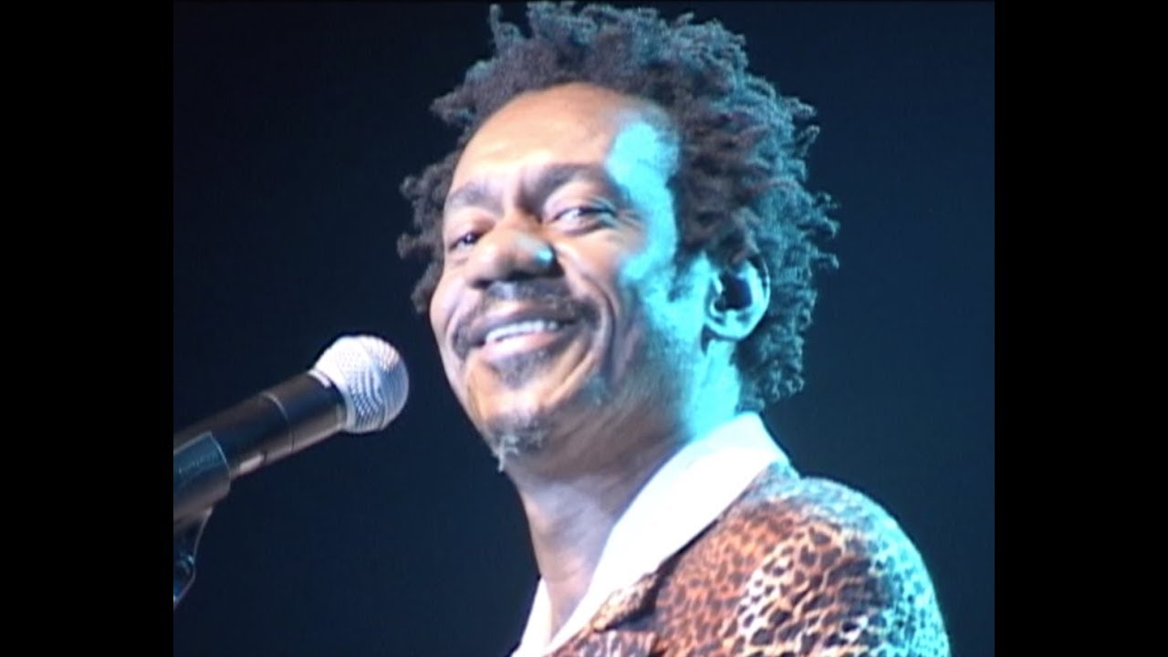 SEGURA NA MÃO DE DEUS E VAI... (remixado)