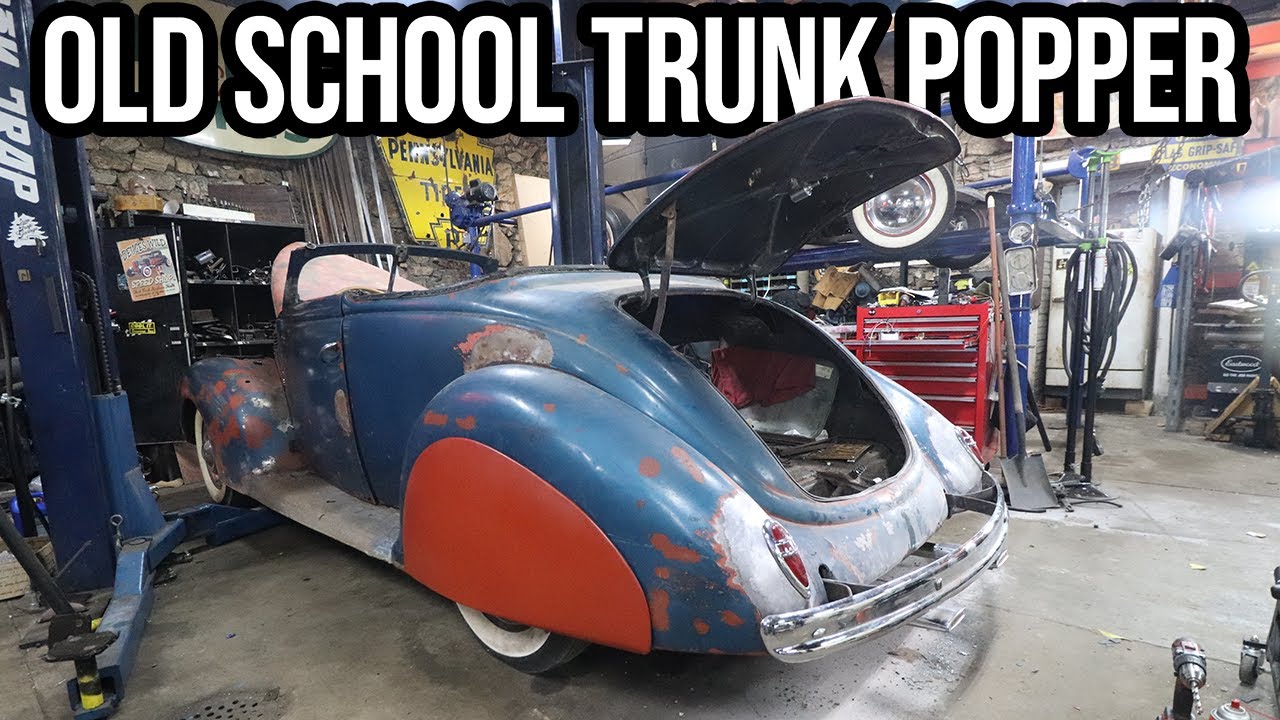 Крышка багажника с выбритым лезвием и кнопкой старой школы — Ford Convertible 1938 года
