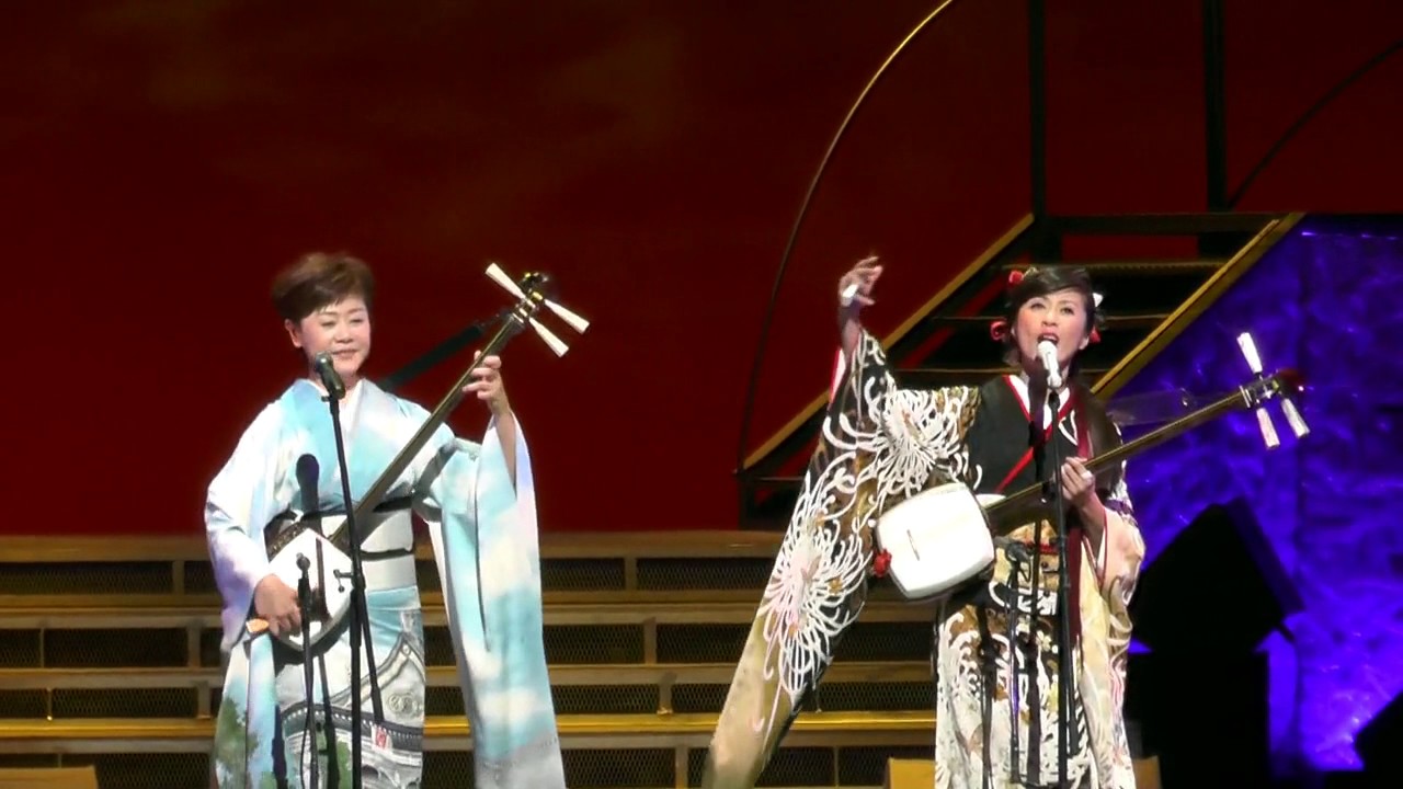Mika Shinno 神野美伽　&　Yoko Nagayama長山洋子 　南部俵積み唄　三味線