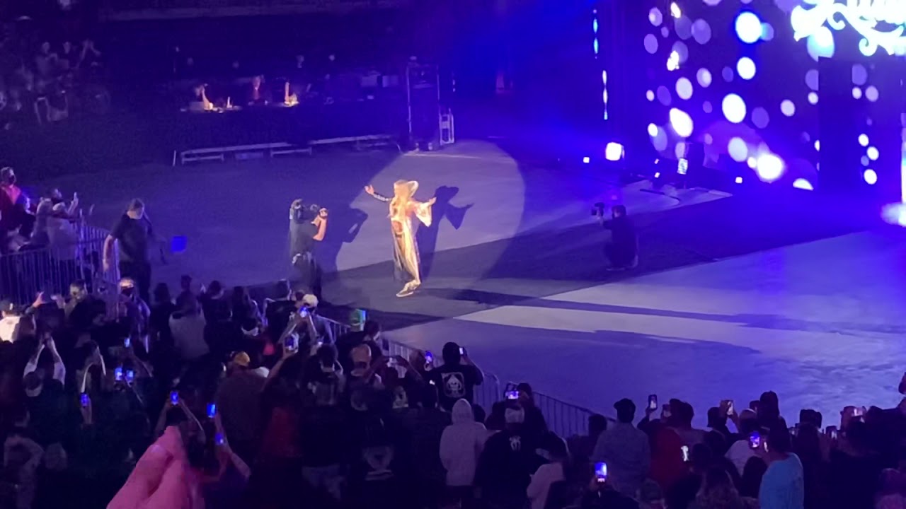 Bianca Belair vs Sasha Banks vs Rhea Ripley vs Charlotte Flair Rio Rancho, New Mexico
