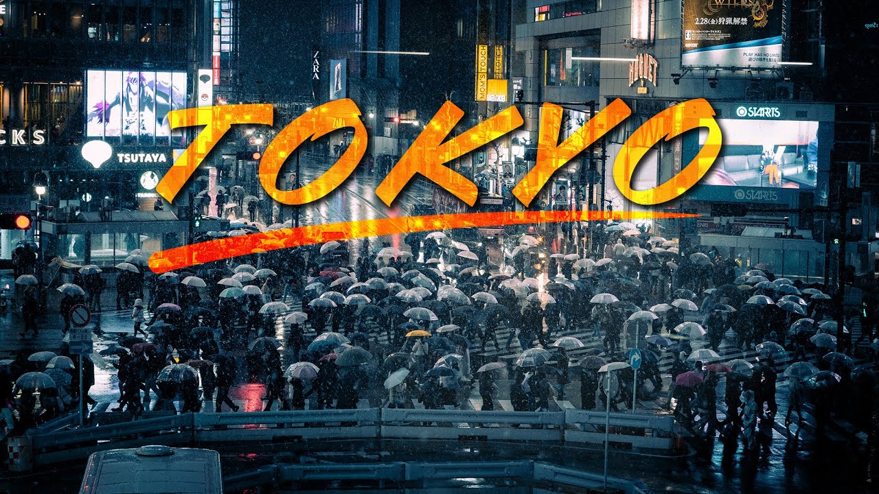 Street Photography in Tokyo: From Cold Snow to Golden Light