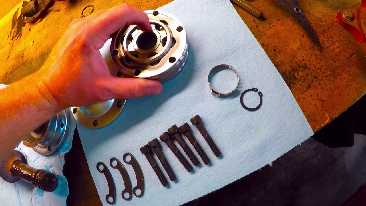 Replacing the Front Drive Shaft CV Joint on a 2008 Jeep Commander