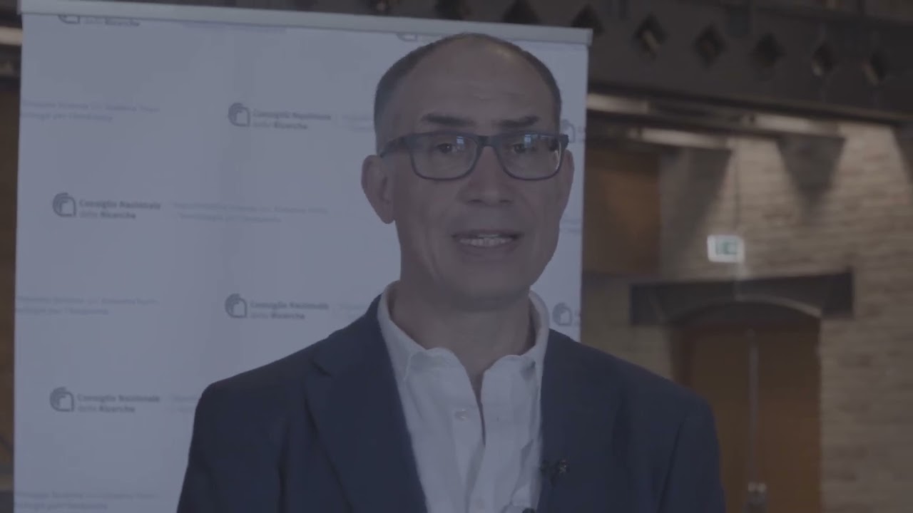 Dr. CARLO CALFAPIETRA, Direttore CNR Istituto di Ricerca sugli Ecosistemi Terrestri (IRET)