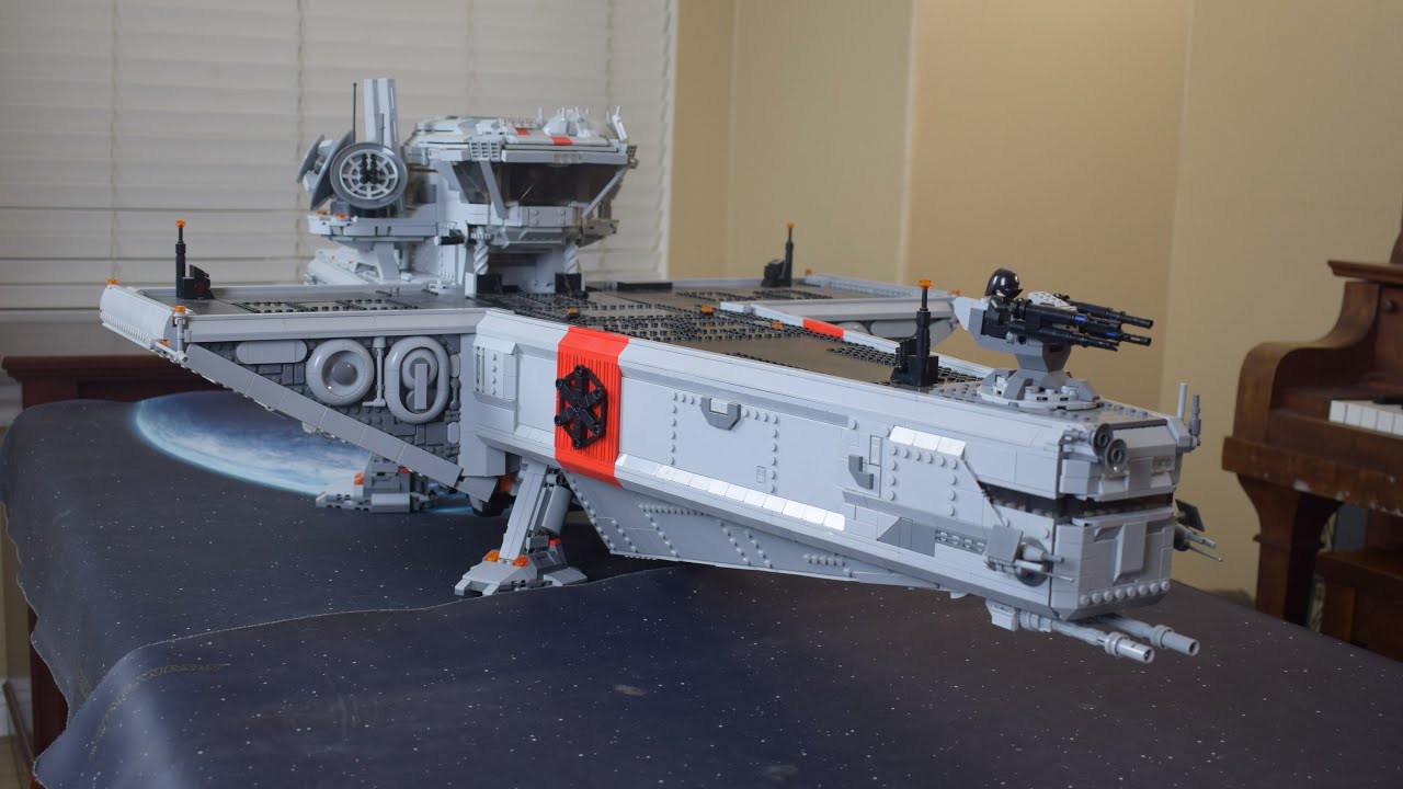 Le Brea Class Imperial Command Cruiser: A Lego Star Wars MOC