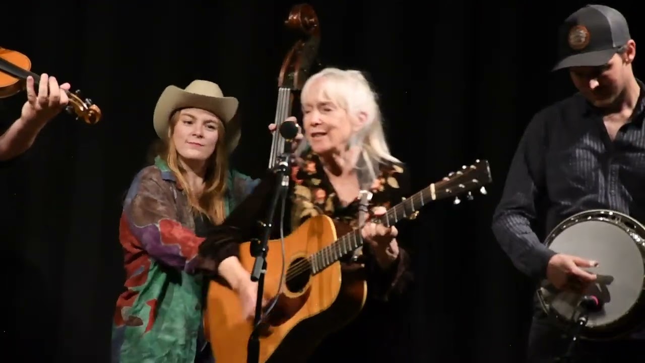 Laurie Lewis and the Right Hand Band sing 