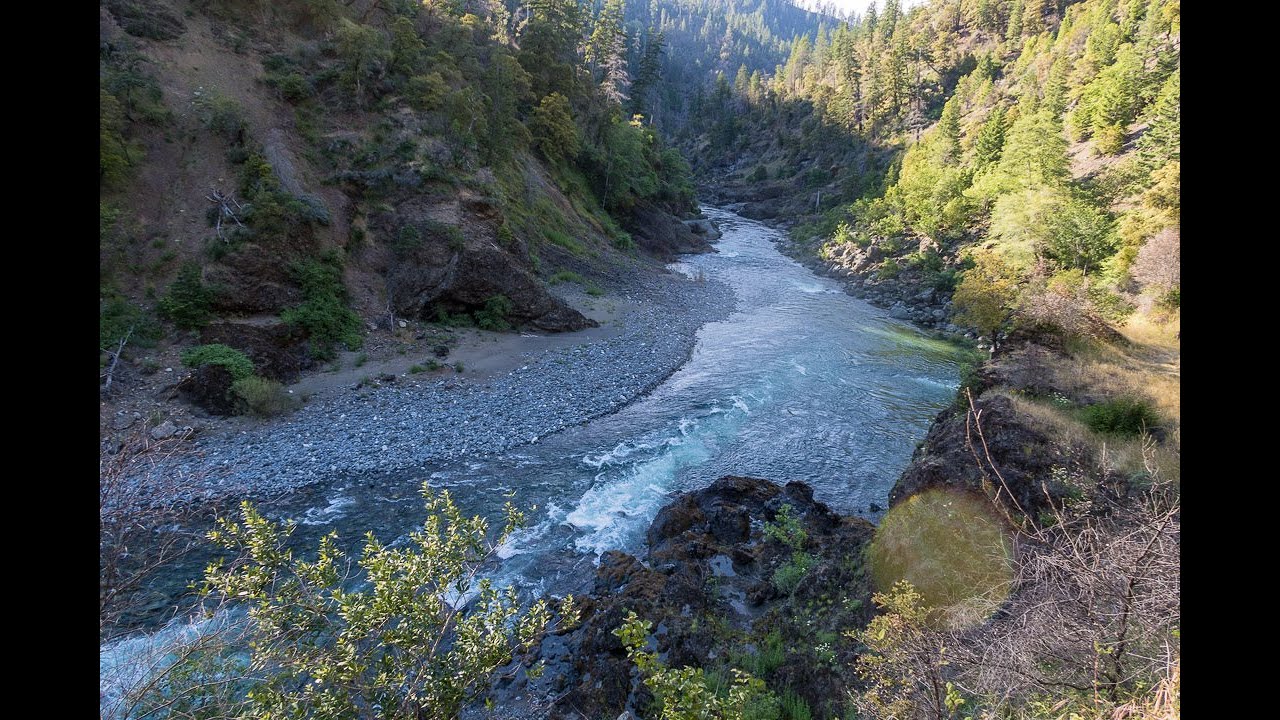 Backpacking the Illinois River Trail, Oregon