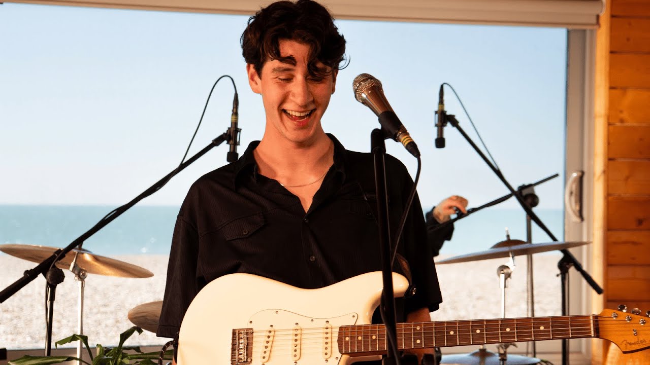 Harvey Jay Dodgson - Live From The Beach House