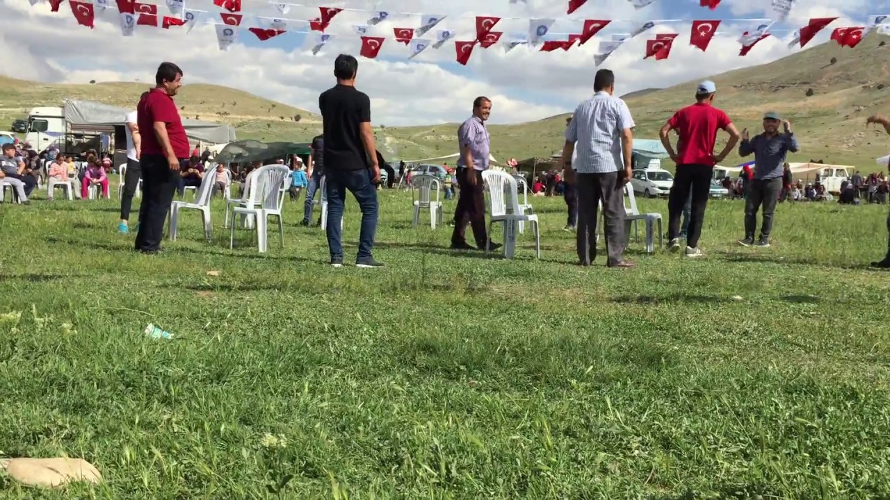 Beğiş Şenliği Sandalye  Yarışı