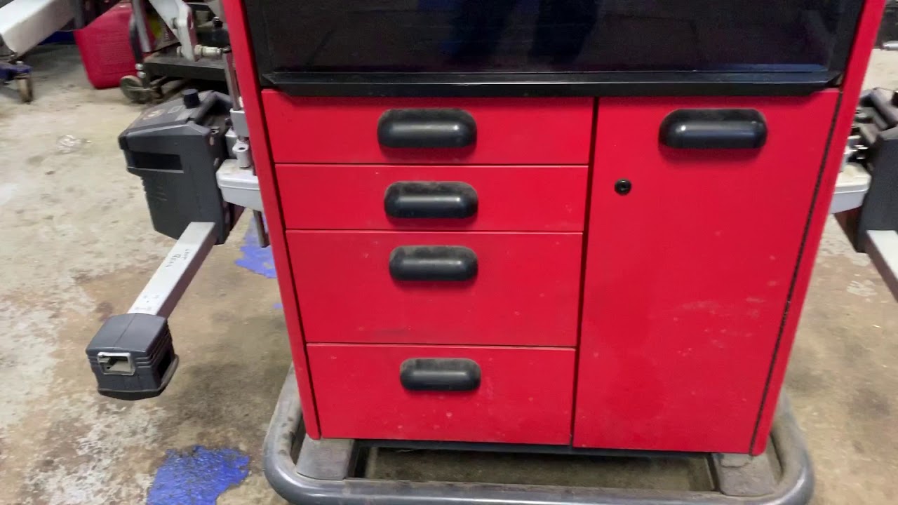 HUNTER R611 Professional Wheel Alignment Machine