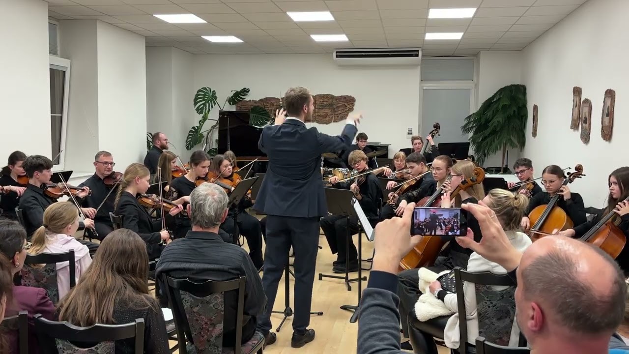 Hudební večer smyčcového oddělení 4. 12. 2025, ZUŠ Žerotín Olomouc