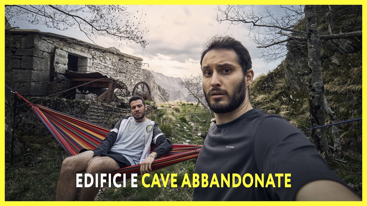 Gli EDIFICI delle CAVE sul retro del MONTE SAGRO - APUANE ABBANDONATE