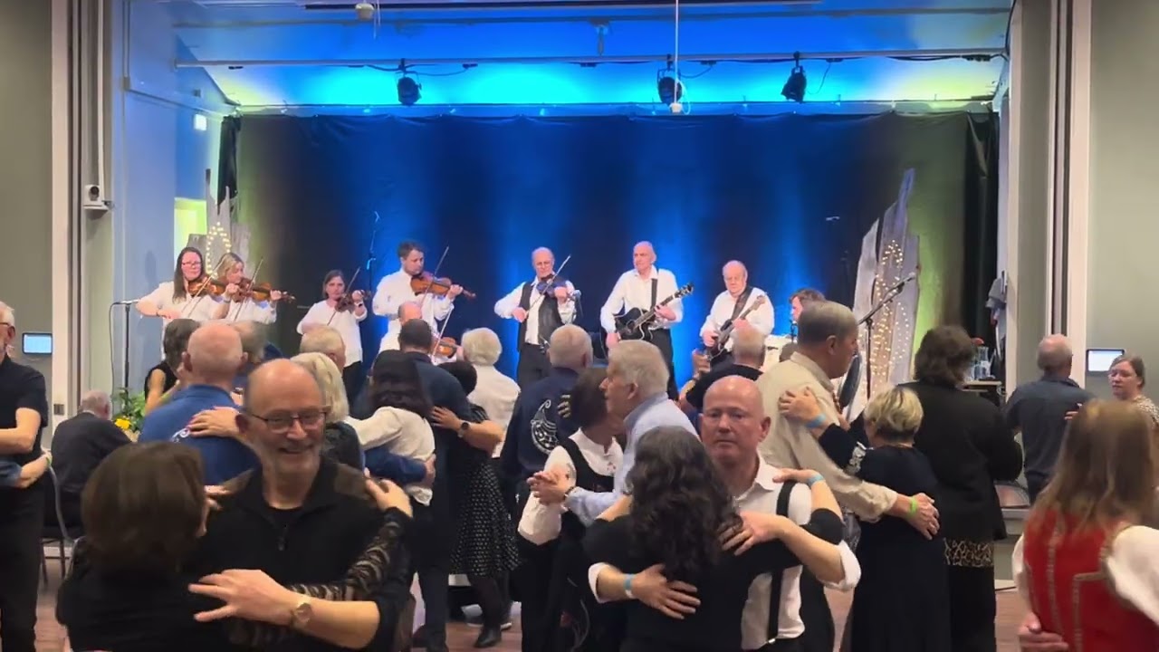 Hyen spelemannslag Sogn og Fjordane-kappleiken.